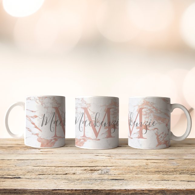 Mug Marbre de monogramme de feuille d'or rose tendance (Créateur téléchargé)