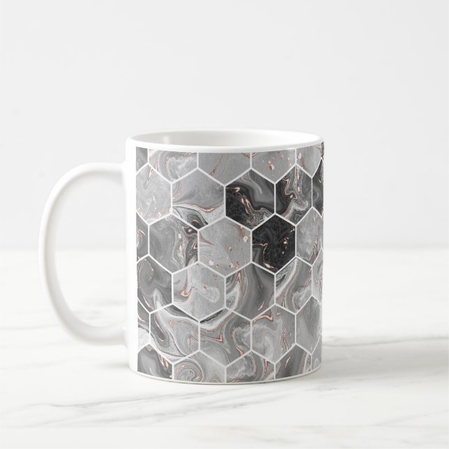 Mug Marbre hexagone texture transparente avec motif or (Gauche)