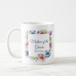 Mug Mariage de fleurs d'anémone aquarelle<br><div class="desc">Cette Mug Mariage à café présente un élégant script bleu sur un arrière - plan blanc entouré de magnifiques fleurs Anemone en rose, lavande, bleu, violet et violet avec des feuilles verts. Le texte peut être personnalisé en modifiant les zones de texte. Conçu pour vous par Evco Studio © à...</div>