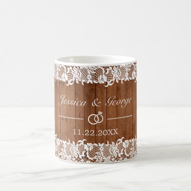 Mug Mariage en bois rustique et dentelle blanche (Centre)