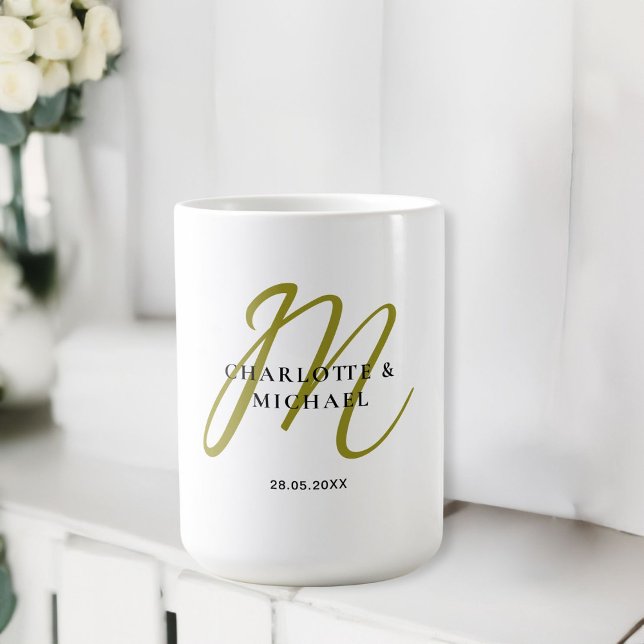 Mug Mariage monogramme simple, élégant (Simple, elegant, monogram wedding coffee mug.)