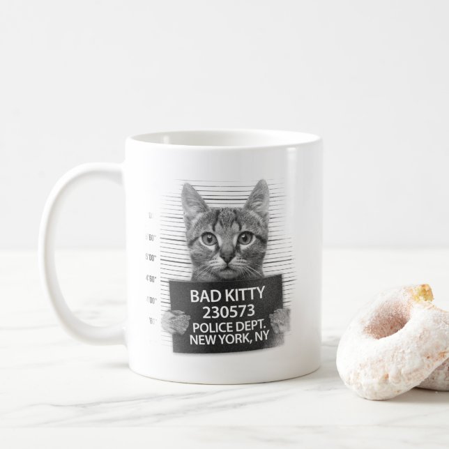 Mug Mauvaise Kitty Chat Police Photo D'arrestation Drô (Avec donut)