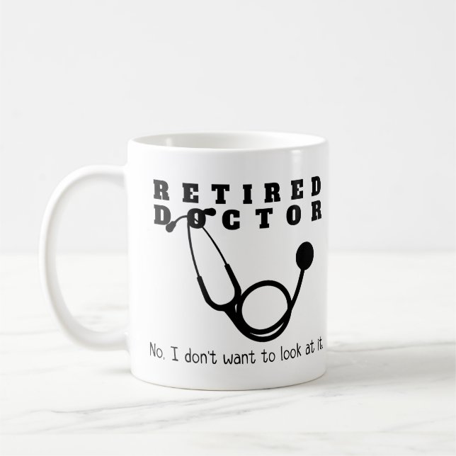 Mug Médecin à la retraite Stethoscope Sassy Funny Retr (Gauche)