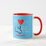 Mug Médecins Infirmières Appréciation Cadeau<br><div class="desc">Un design mignon pour montrer votre appréciation avec un stéthoscope,  un symbole de battement cardiaque et un texte qui dit "Pas tous les héros portent des capes". Idéal pour remercier une infirmière ou un médecin après votre séjour à l'hôpital ou une famille.</div>