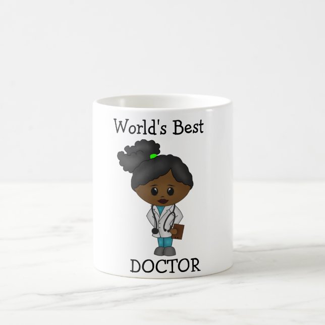 Mug Meilleur Docteur du monde - Jolie Noire Femme Brun (Centre)