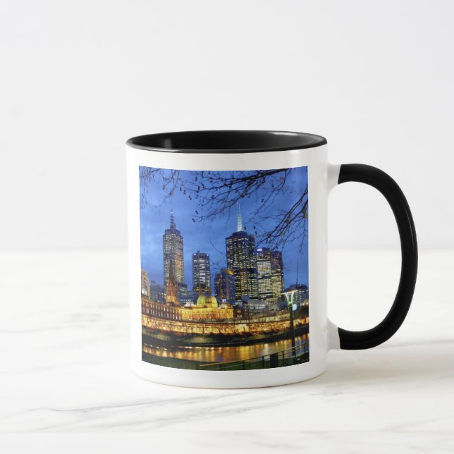 Mug Melbourne, Australie. Une vue nocturne sur (Droite)