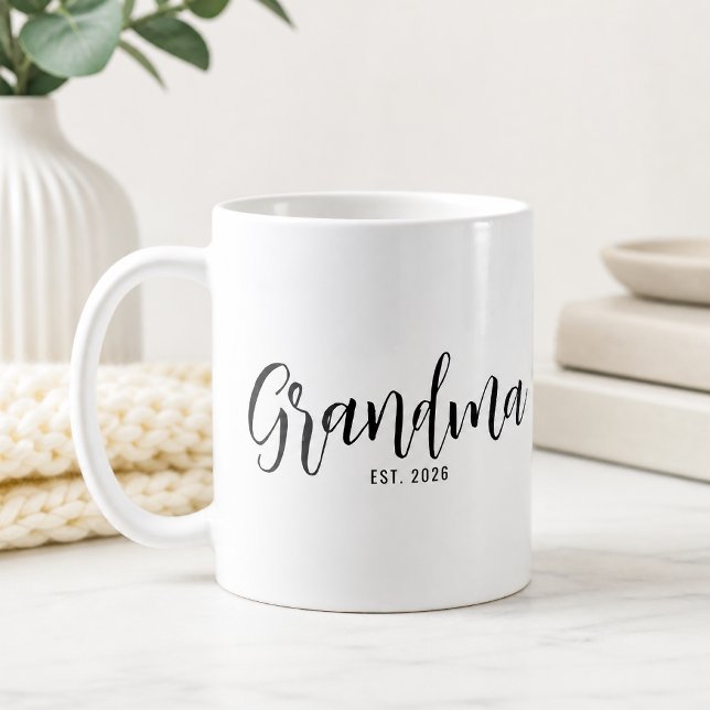 Mug Mémé a créé une nouvelle mémé (Créateur téléchargé)