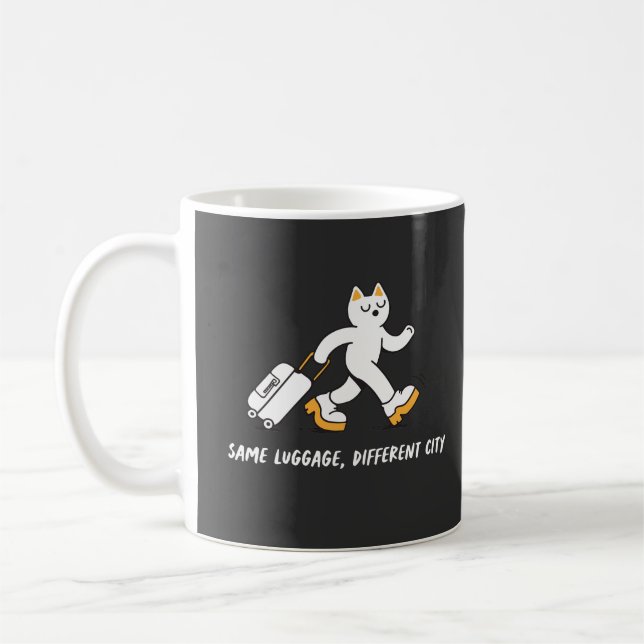 Mug Même bagage, ville différente, chat de voyageur dr (Gauche)
