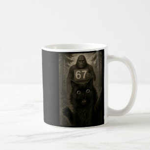 Mug Mème de selfie de chat 67 Six Sept Drôle Bigfoot