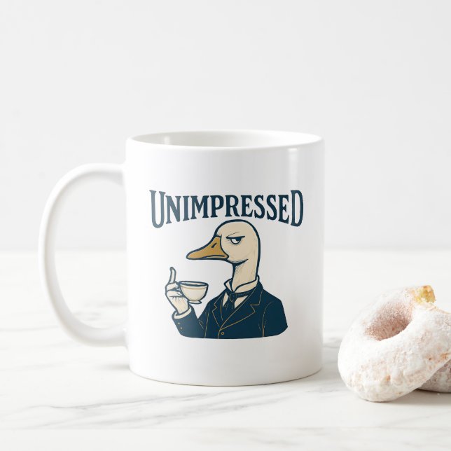 Mug Mème du canard buvant du thé impassible (Avec donut)