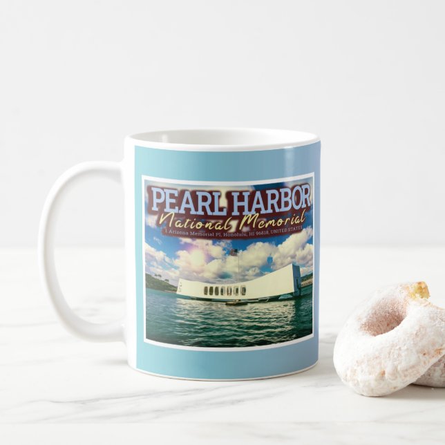 MUG MEMORIAL NATIONAL DU PORT DE PEARL - HONOLULU HAWA (Avec donut)