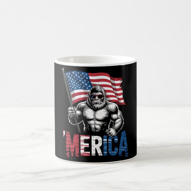 Mug Merica Bigfoot Drapeau américain 4 juillet patriot (Centre)