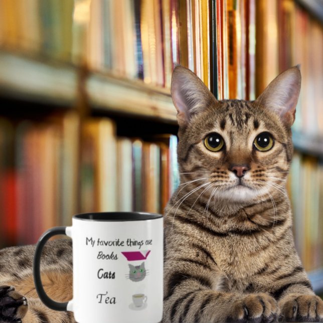 Mug Mes choses préférées sont les livres, les chats et (Créateur téléchargé)