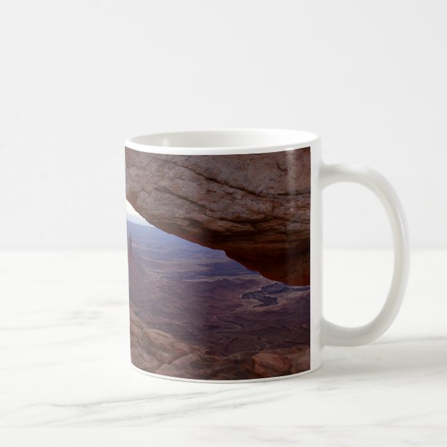 Mug Mesa Arch du parc national de Canyonlands (Droite)