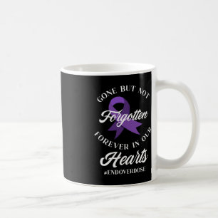 Mug Mettre fin à la surdose aimée d'une surdose commém