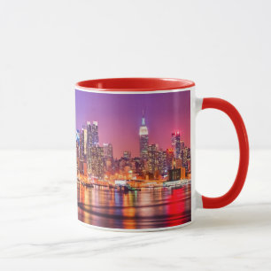 Mug Midtown Manhattan la nuit avec l'empire Stae