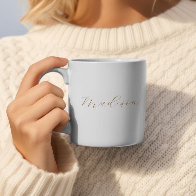 Mug minimaliste de nom personnalisé - Script cursi (Minimalist Custom Personalized Coffee Mug With Gold Handwritten Lettering | 369MyName)