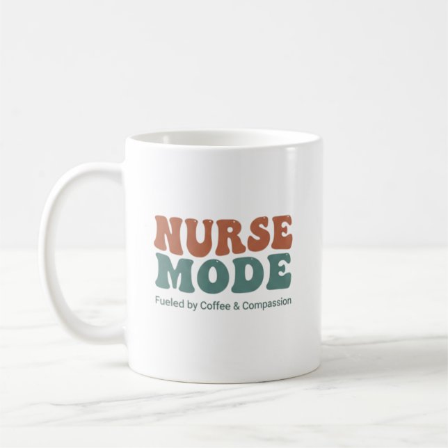 Mug Mode infirmière personnalisée Café et compassion (Gauche)