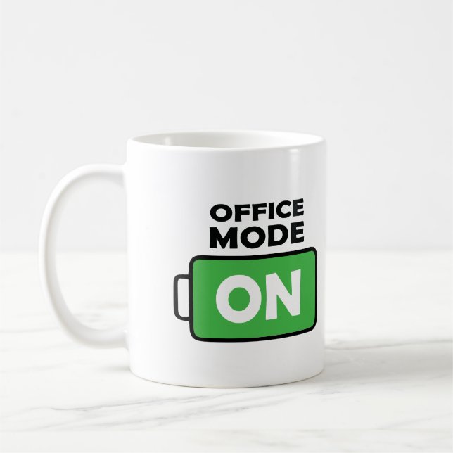 Mug Mode Office Sur Le Louveur De Café De Conception D (Gauche)
