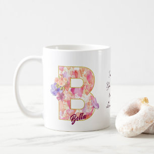 Mug Modèle de motif de cœur personnalisé avec initiale