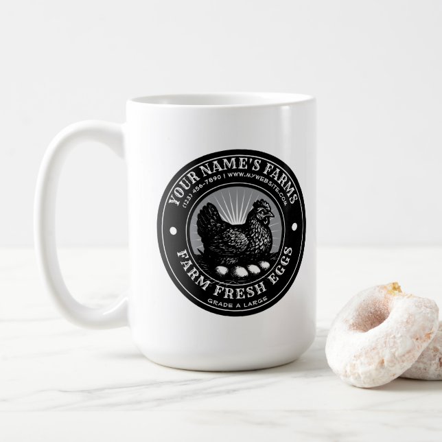 Mug Modèle d'étiquette d'œufs frais de ferme (Avec donut)
