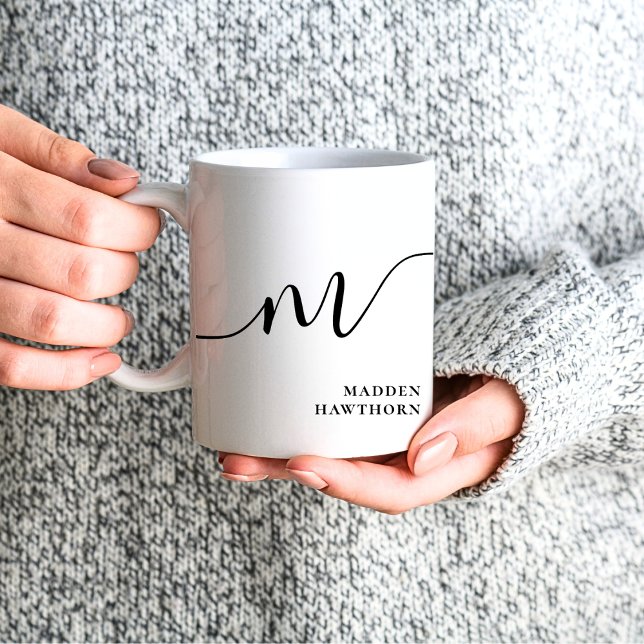 Mug Moderne Monogramme Script Calligraphie noir blanc (Créateur téléchargé)