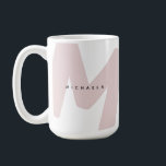 Mug Moderne Monogramme surdimensionné Initiale & Nom<br><div class="desc">Chic et tendance mug avec une grande initiale monogrammée et un nom sur les deux côtés en polices simples et modernes. Si vous avez besoin d'aide pour customiser ceci,  s'il vous plaît envoyez-moi un message en utilisant le bouton ci-dessous et je serai heureux de vous aider.</div>