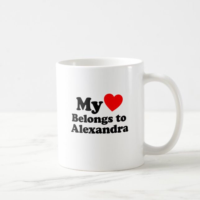 Mug Mon coeur appartient à Alexandra (Droite)