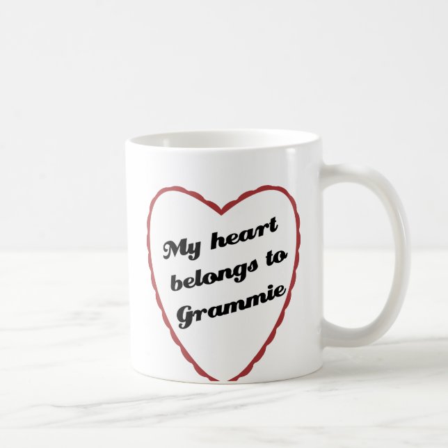 Mug Mon coeur appartient à Grammie (Droite)