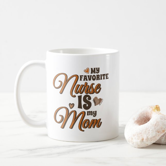 Mug Mon Infirmière Préférée Est Ma Maman Vibes Rétro (Avec donut)