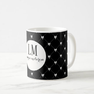 Mug Monogram Black & White Bow Script