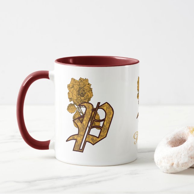 Mug Monogram Initial P Elegant Gold Peony Personalized (Avec donut)