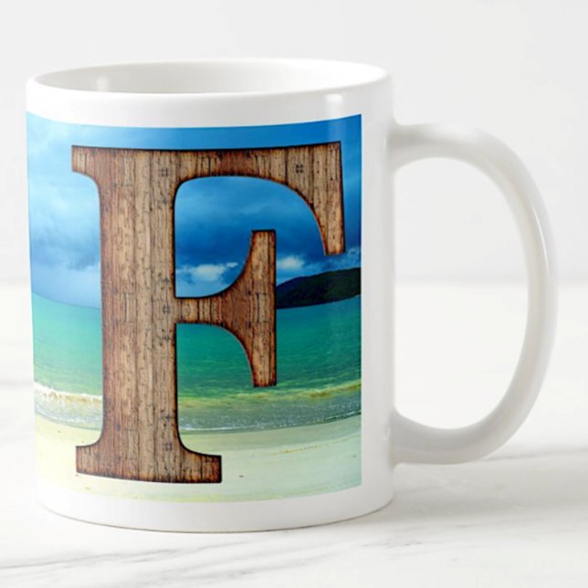 Mug Monogram Wooden Letter A Beach Ocean Scene (Créateur téléchargé)