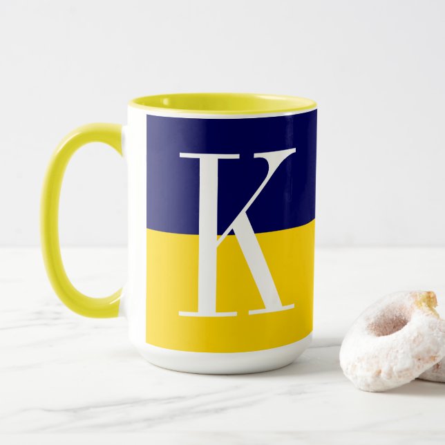 Mug Monogramme bicolore moderne cool (Avec donut)