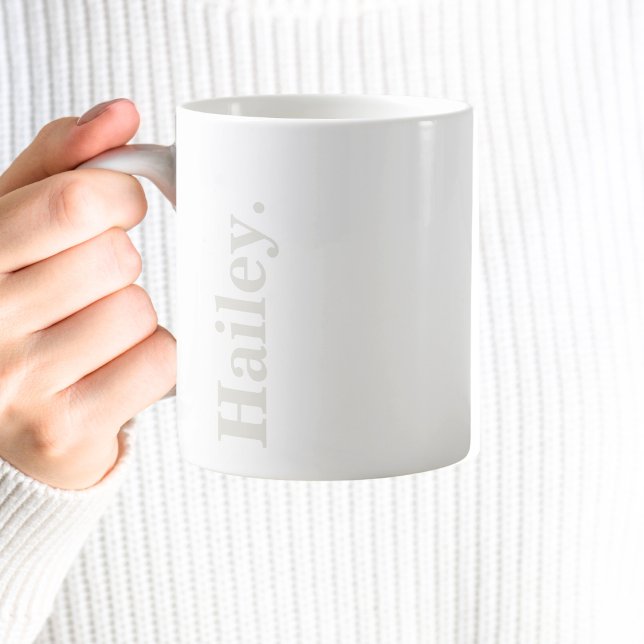 Mug Monogramme Classic Élégant Minimal Ivory Blanc Nom (Créateur téléchargé)