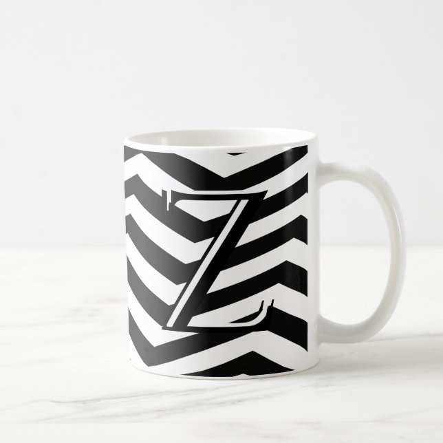 Mug Monogramme classique noir blanc Chevron Zig Zag (Droite)