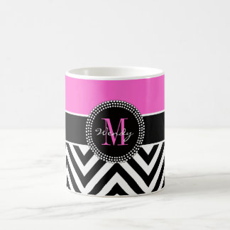 Mug Monogramme de Chevron de roses indien et de noir