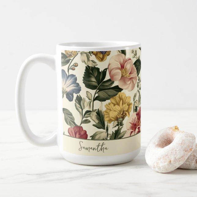 Mug Monogramme de nom floral vintage (Avec donut)