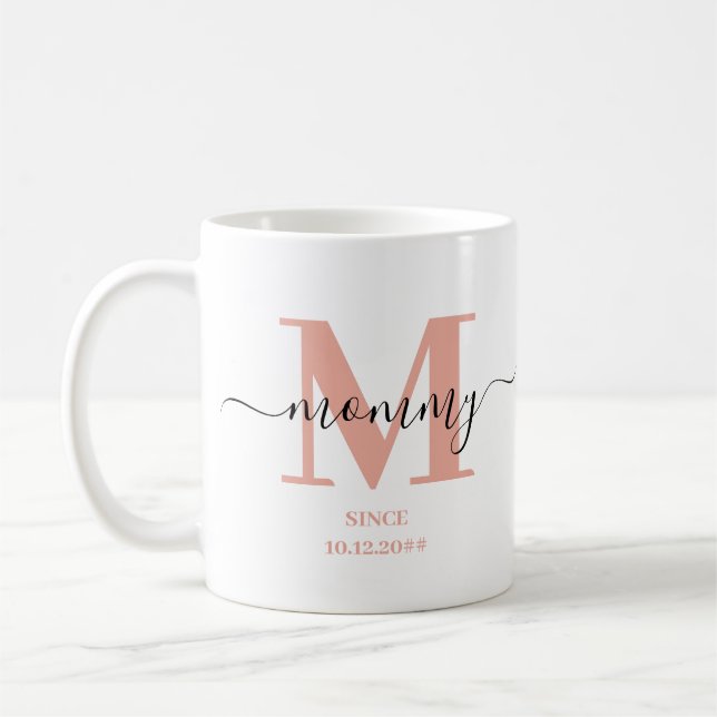 Mug Monogramme de script élégant maman (Gauche)