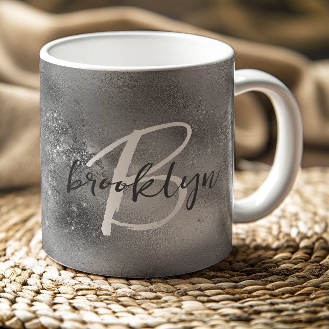 Mug Monogramme de script tendance argent glamour (Créateur téléchargé)