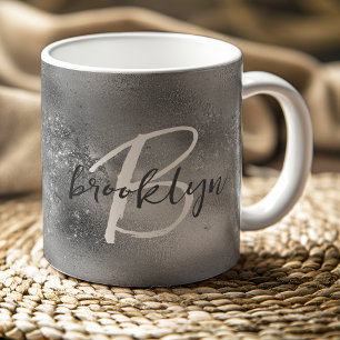 Mug Monogramme de script tendance Glam Silver