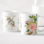 Mug Monogramme d'or Aquarelle Florale Botanique<br><div class="desc">Une tasse à café personnalisée avec un faux monogramme "X" de lettre d'or,  avec des illustrations décoratives d'aquarelle florale et de feuillage. Customisez facilement avec votre nom ou créez un cadeau unique pour vos proches.</div>