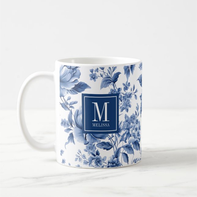 Mug Monogramme Élégant Rose Florale Bleu Blanc (Gauche)