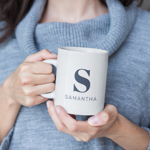 Mug Monogramme initial minimaliste bleu simple moderne