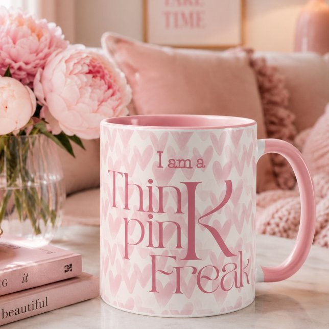 Mug monogramme modèle coeurs rose Think Pink (Créateur téléchargé)
