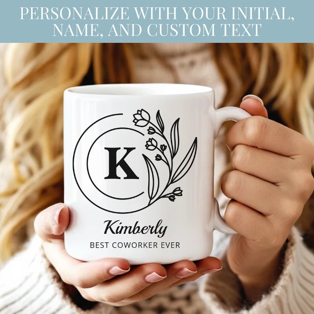 Mug Monogramme Moderne Fête des Mères Collègue Patron  (Personalized floral monogram mug with name for mom grandma coworker employee friends bridesmaid gift)