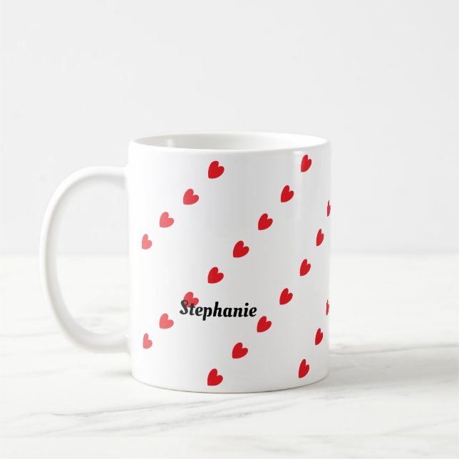 Mug Monogramme Nom Personnalisé Cute Red Doodle Hearts (Gauche)