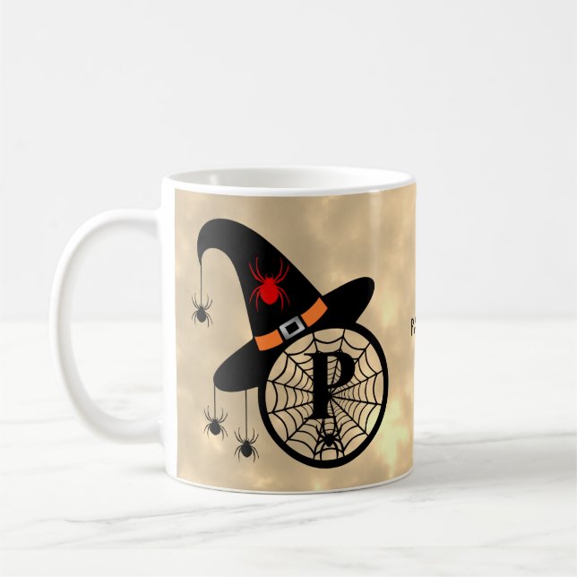 Mug Monogramme P Halloween Sky Witch Nom des araignées (Gauche)