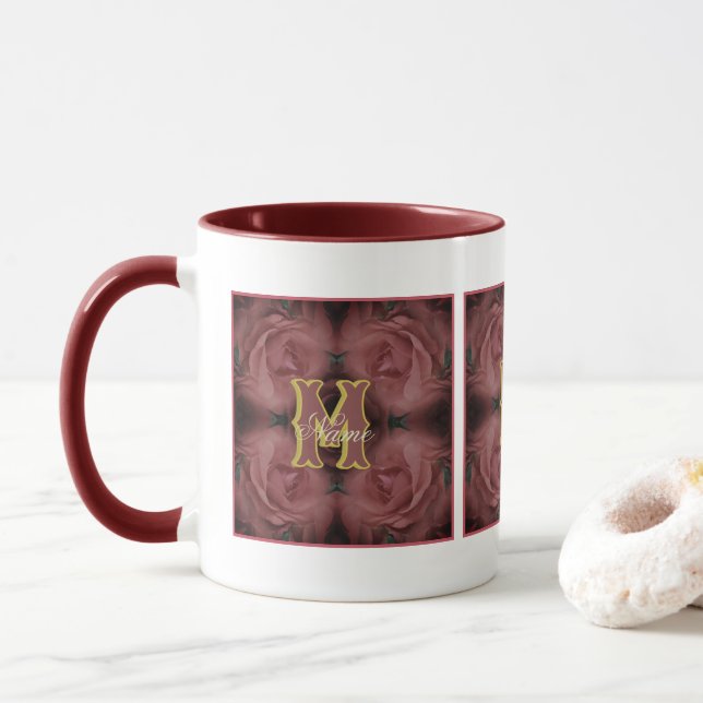 Mug Monogramme personnalisé Votre initiale Nom Roses v (Avec donut)