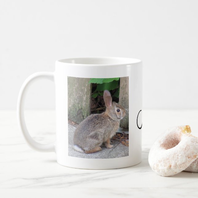 Mug Monogramme photo de lapin mou (Avec donut)
